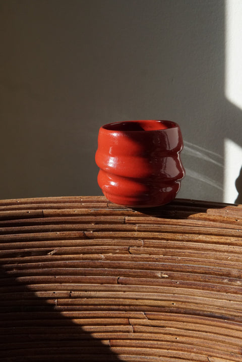Red wobble cappuccino cup (2 pieces)