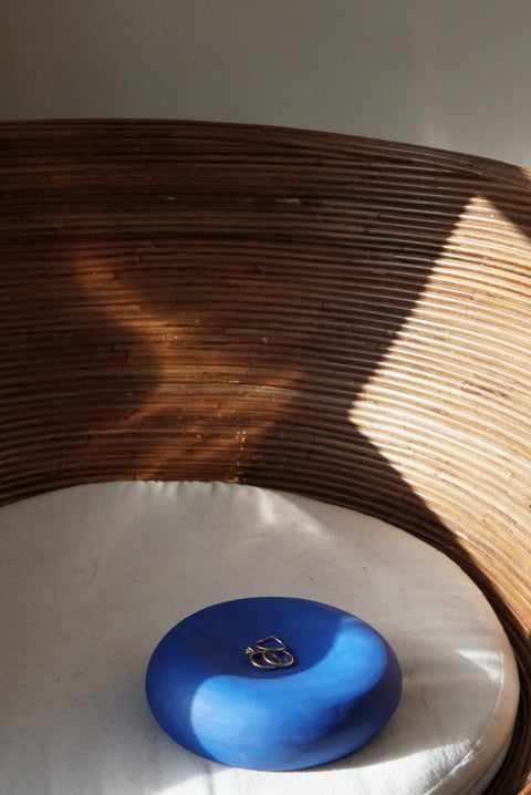 Earthenware decorative wall object / bowl blue