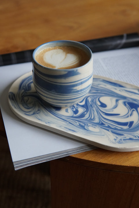 Swirl serving platter blue