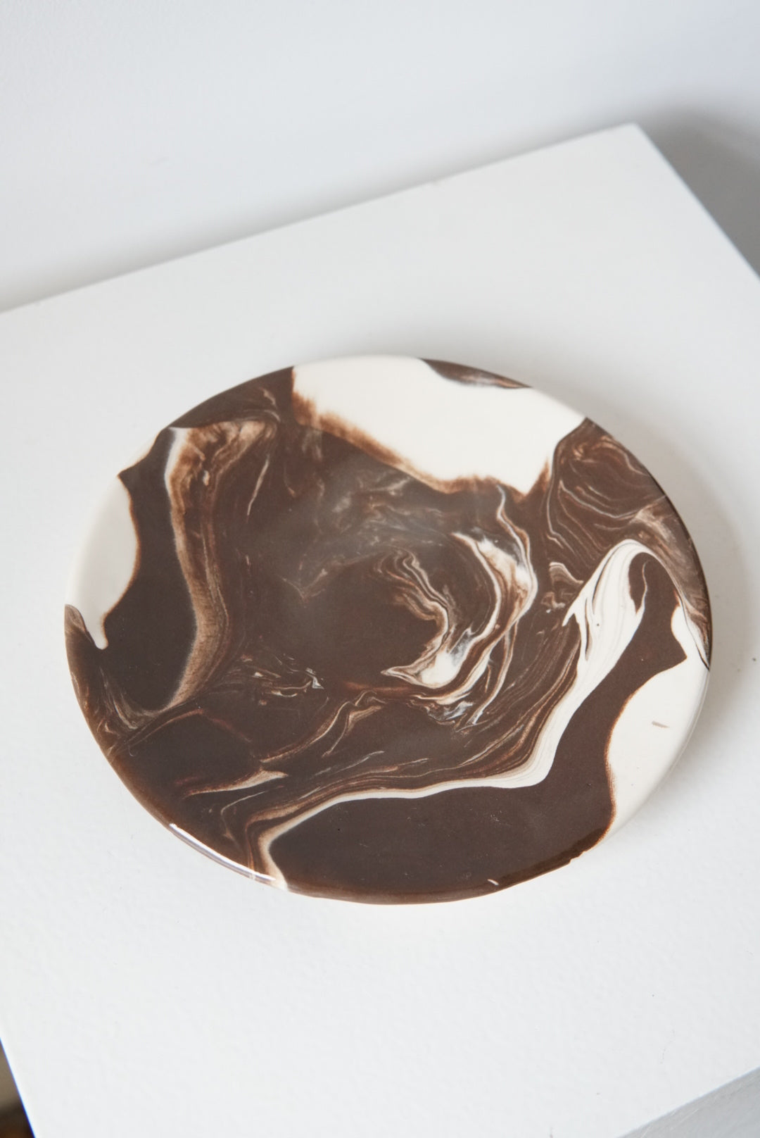 Small marbled plate (set of 2)