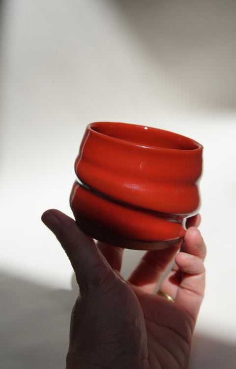 Red wobble cappuccino cup (2 pieces)