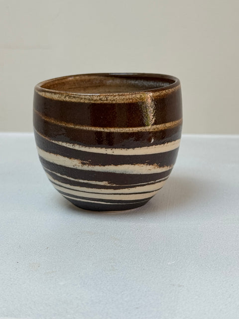 SECONDS Brown swirl espresso