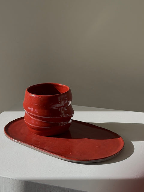 Serving platter red (without mug)