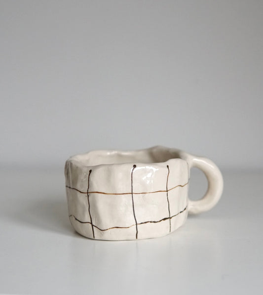 Checkered imperfect mugs (2 pieces)
