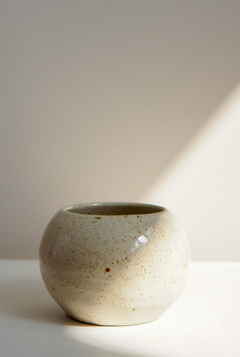 Satin Bulb Speckled Mugs (2 pieces)
